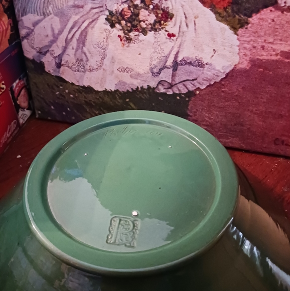 Large Handmade Art Pottery Studio Bowl 🥣Signed by Phillip,Vintage Gift Item.🎁 - Picture 4 of 16